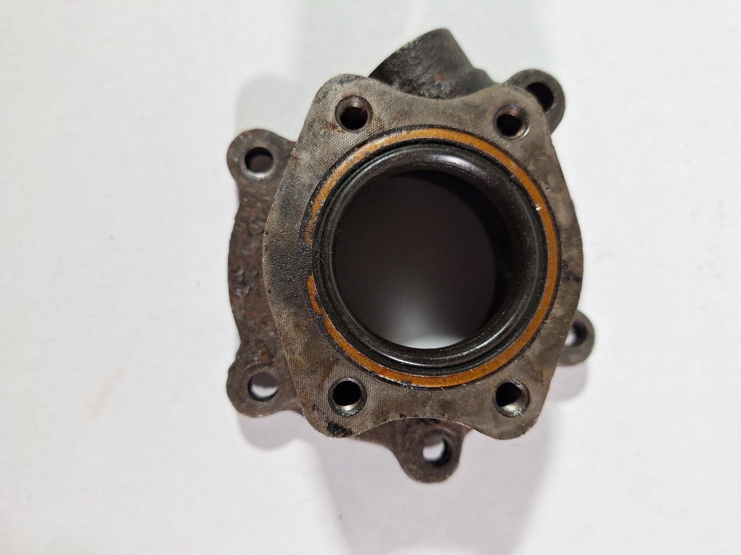 FJ40 Transfer Case Output Seal Hoising
