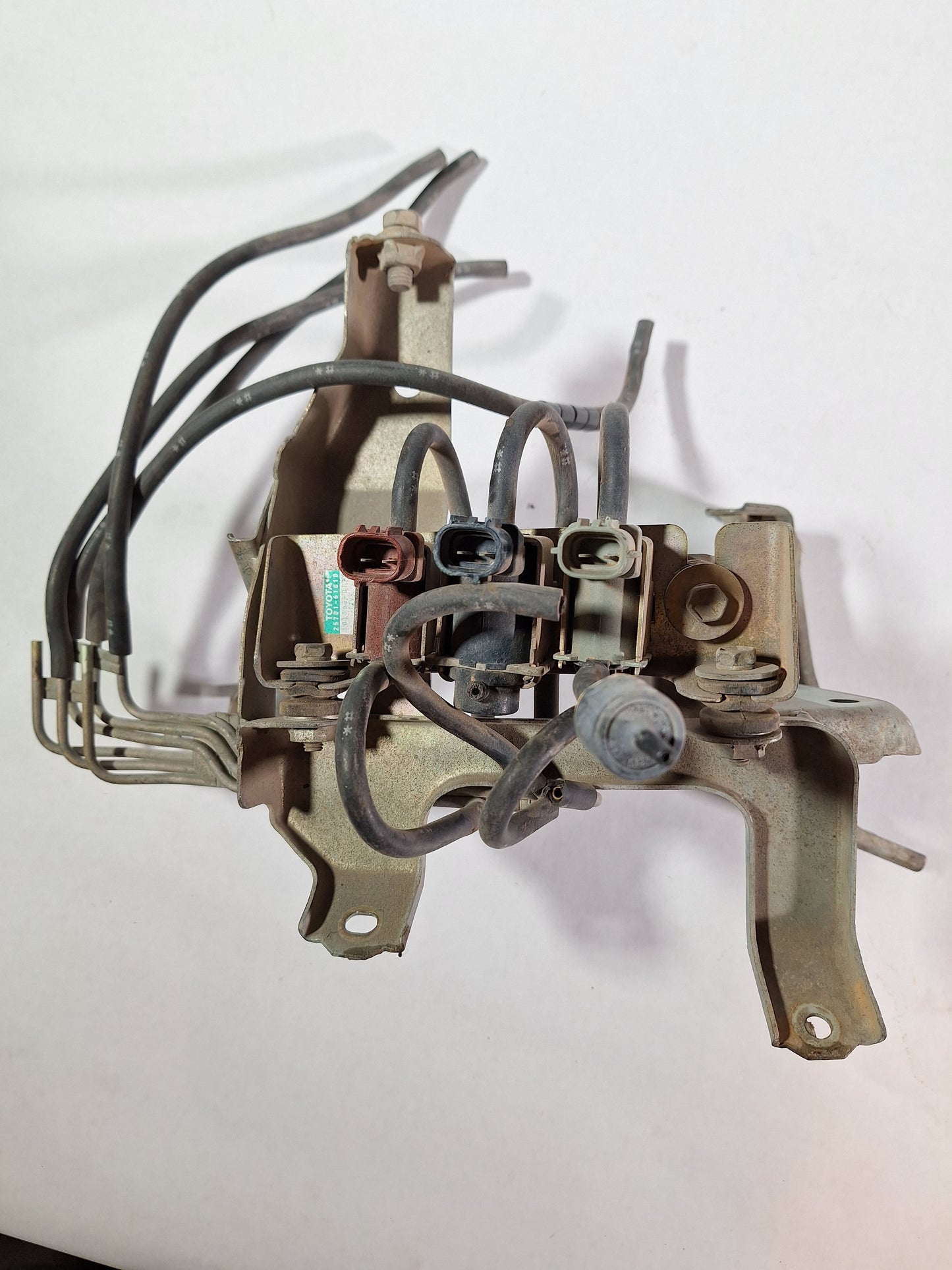 60 series Land Cruiser emissions components including three VSV valves 