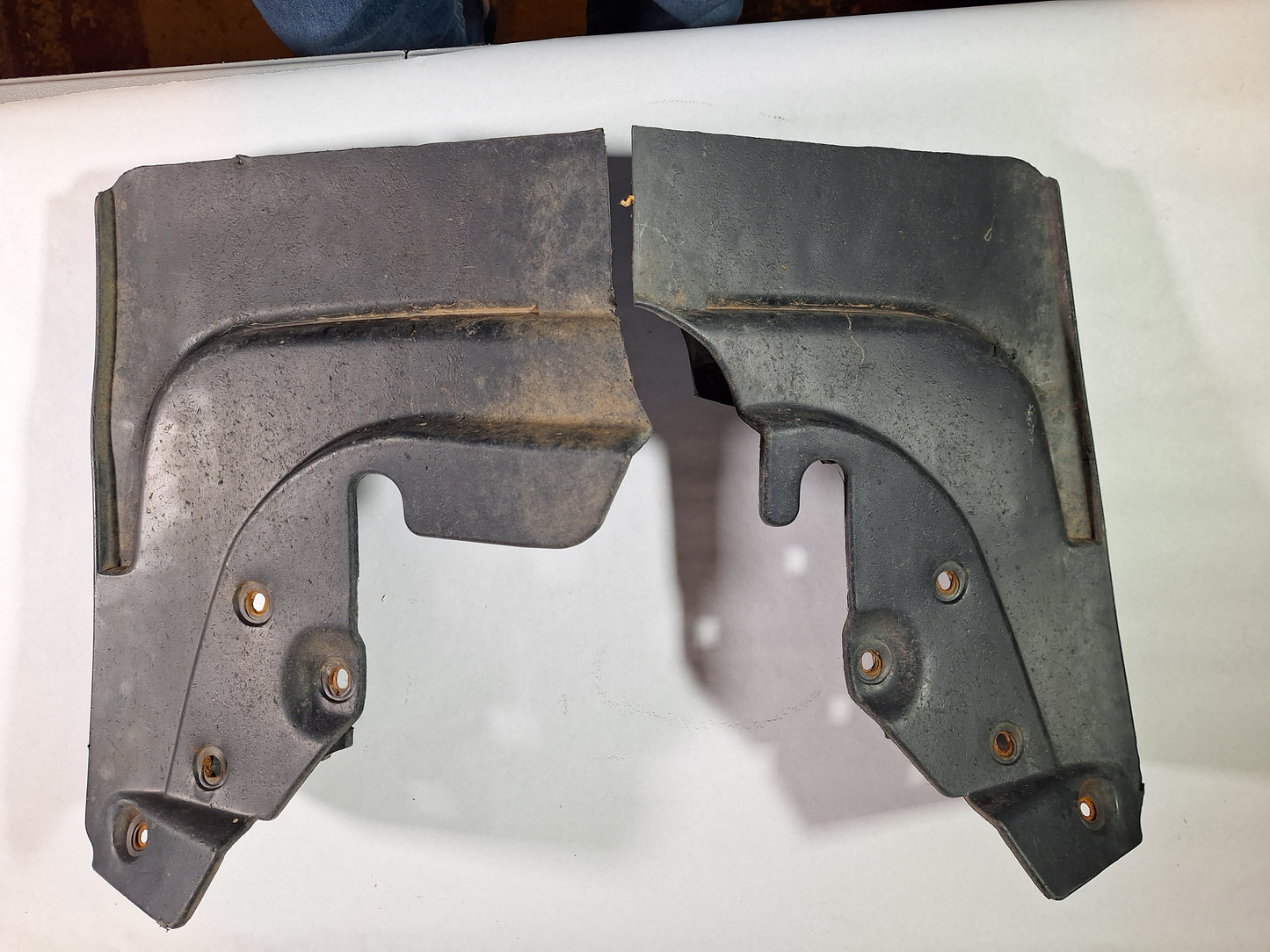FJ80 Front mud flaps