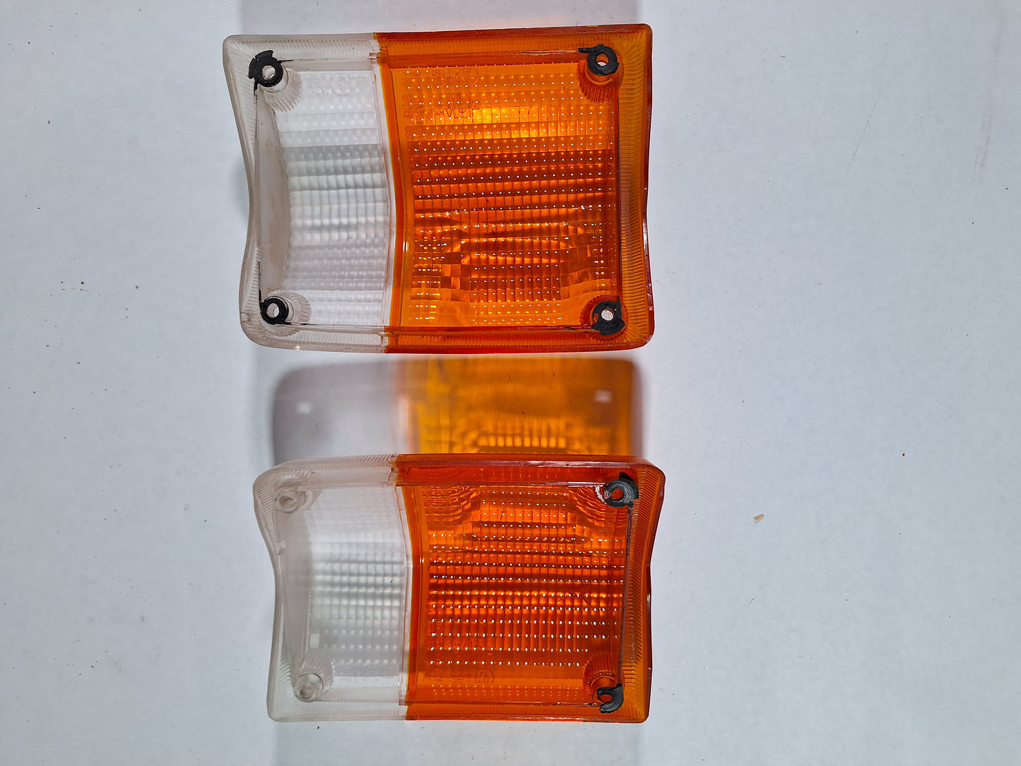 FJ60 Turn signal lenses