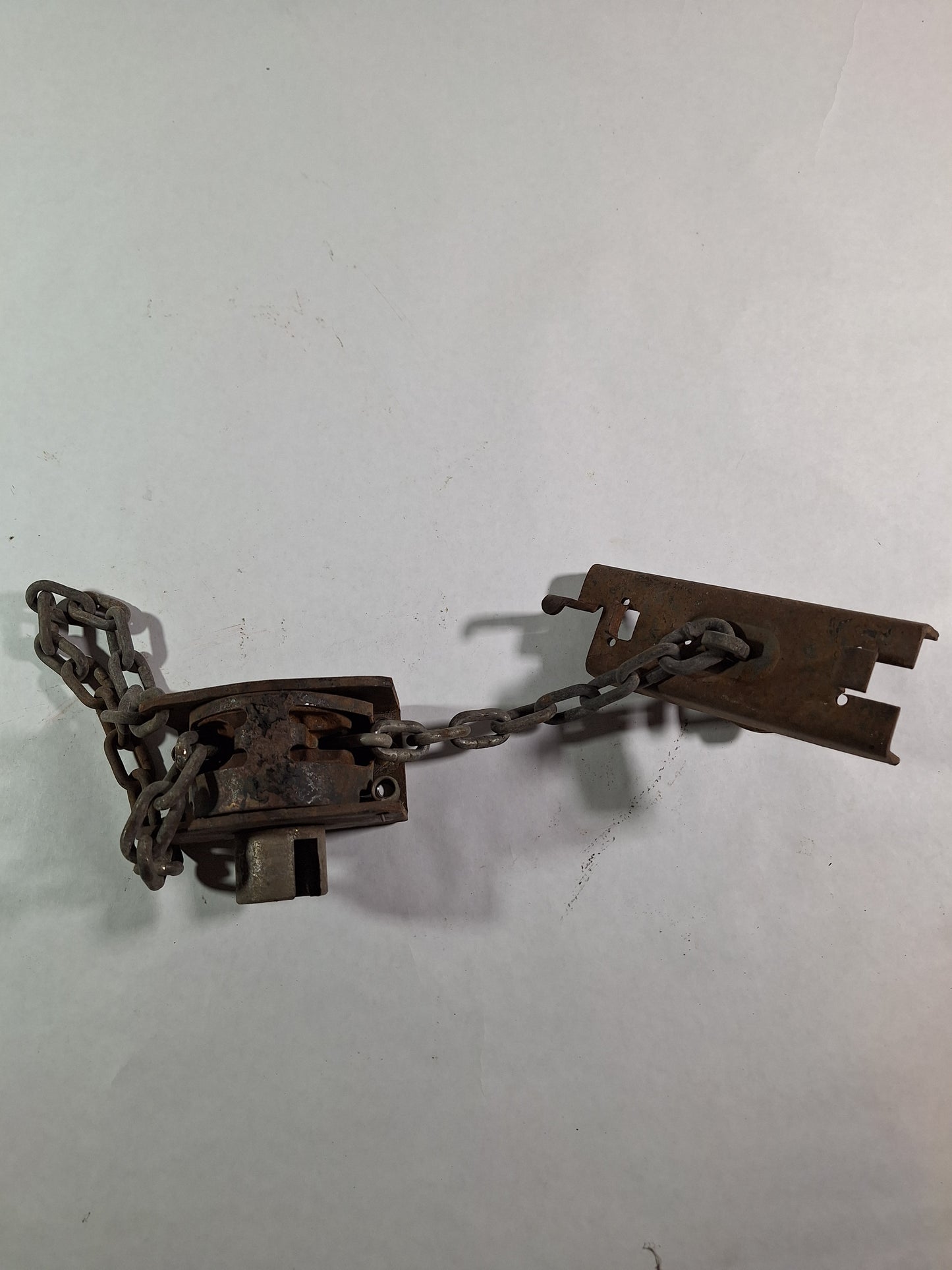 60 Series Spare Tire Carrier