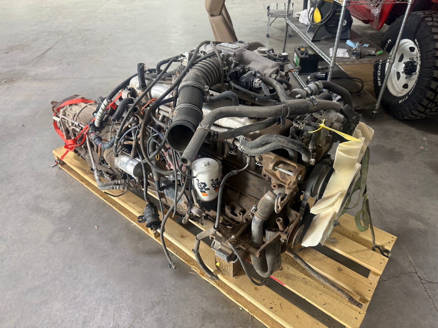 FJ62 3FE Engine / transmission