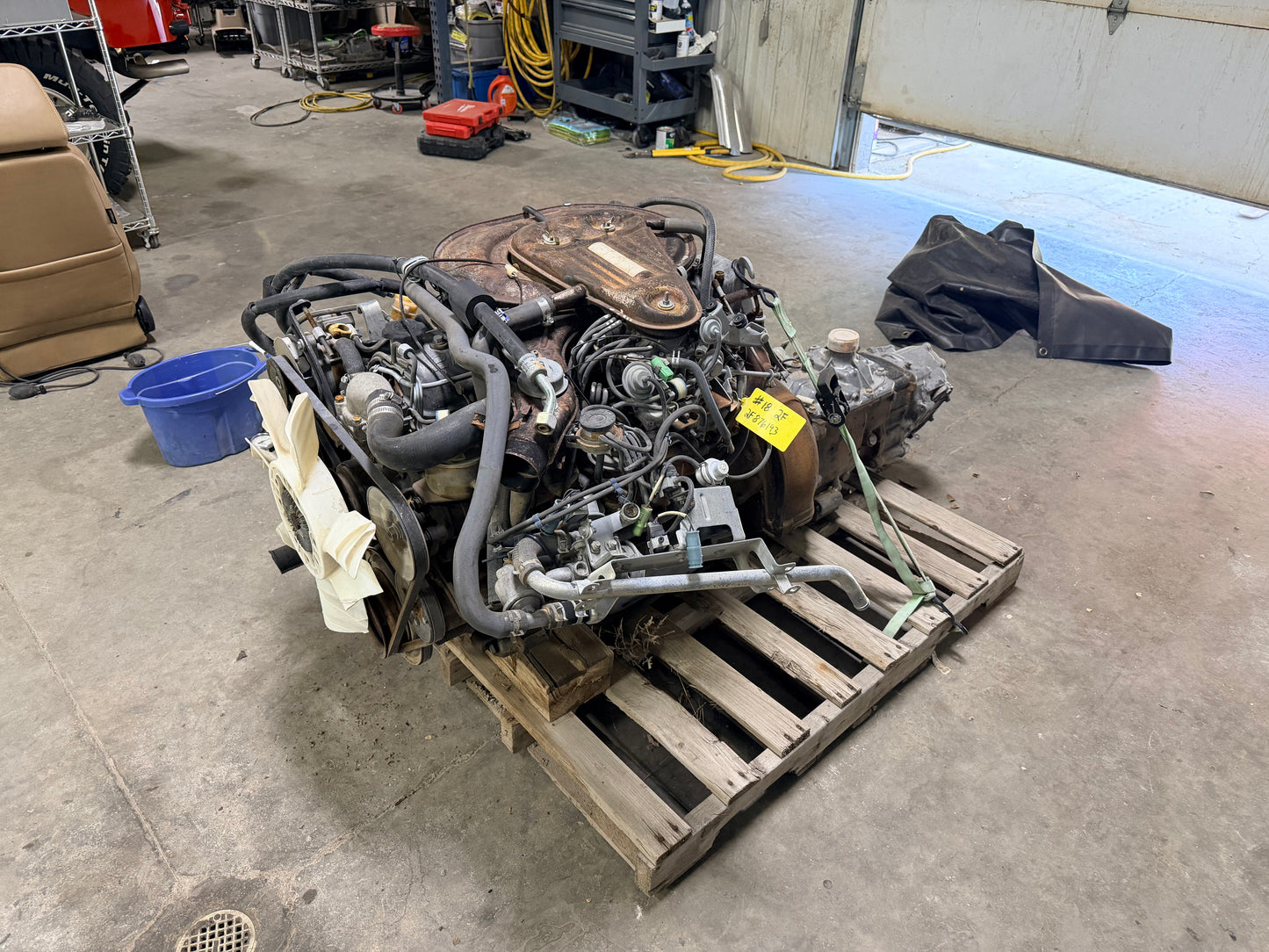 FJ60 2F engine, transmission, and transfer case