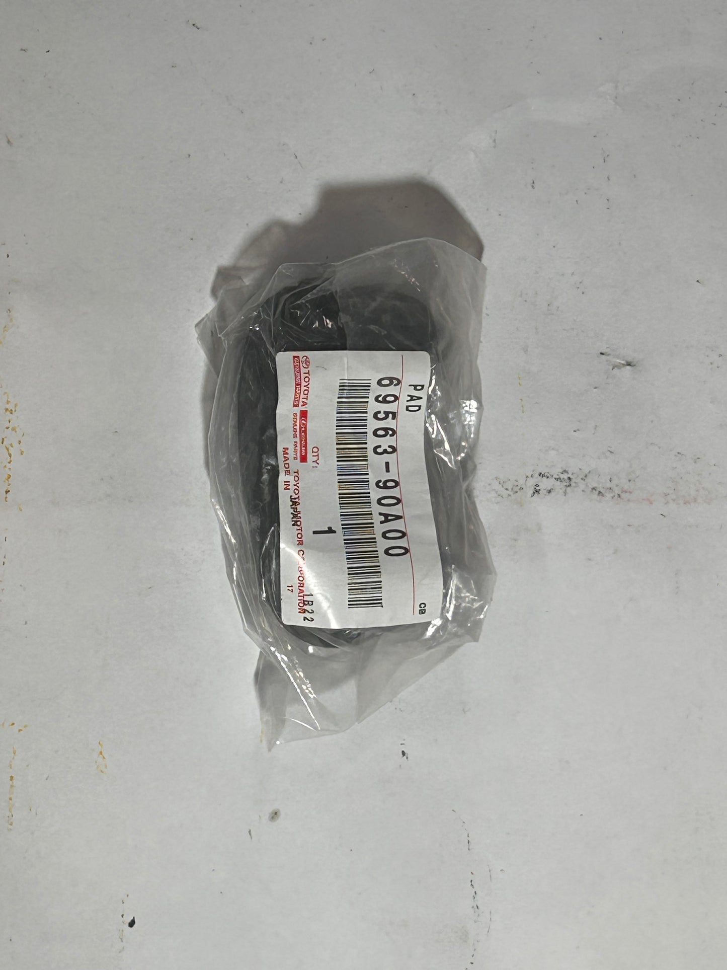 FJ60 FJ62 Back Door Lock Cylinder Pad 69563-90A00