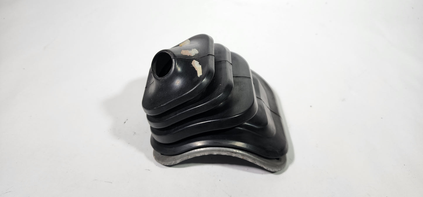FJ60 Land Cruiser Inner Transfer Case Shift Boot (later style)