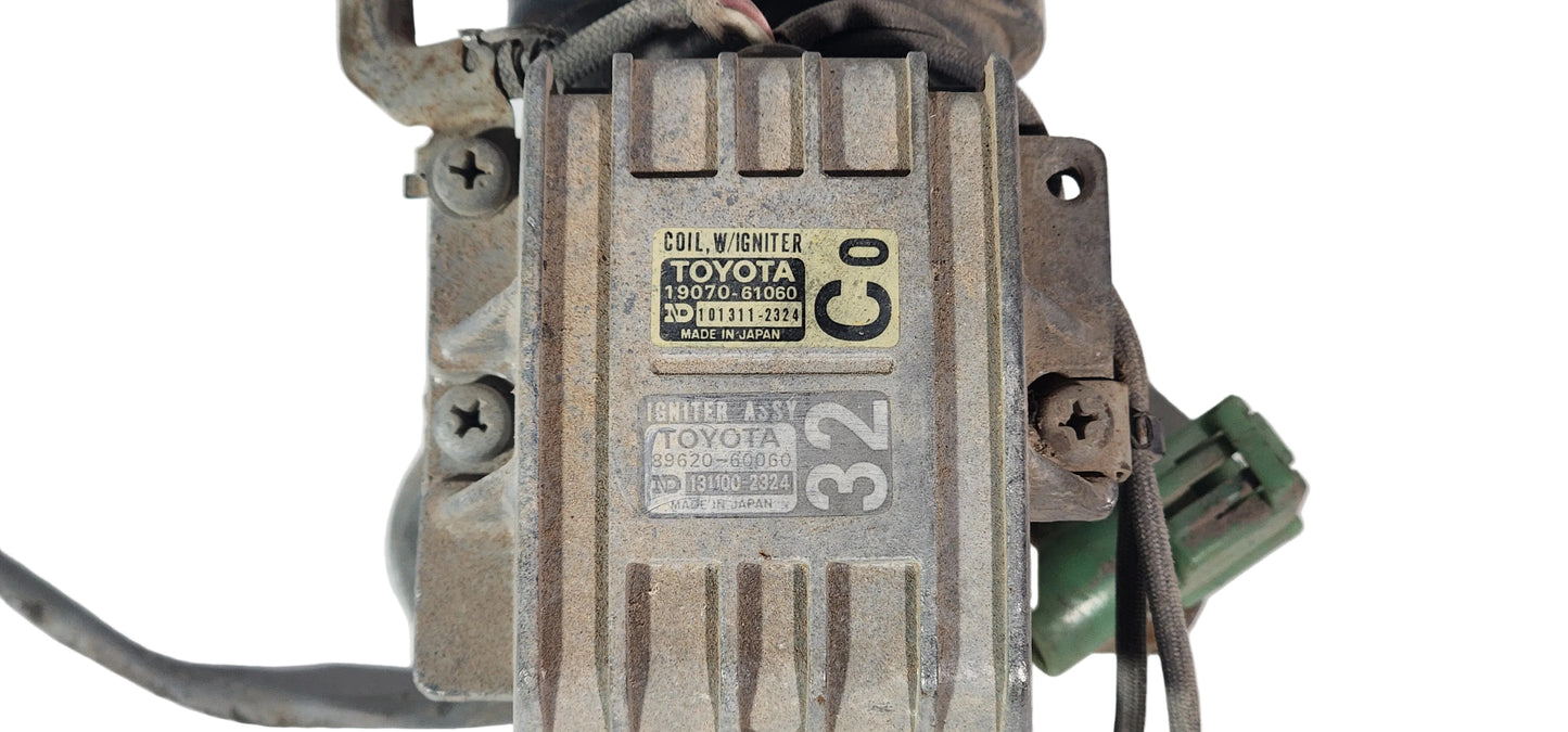 FJ40/60 Land Cruiser 81-87 Igniter and Coil Assembly 89620-60060