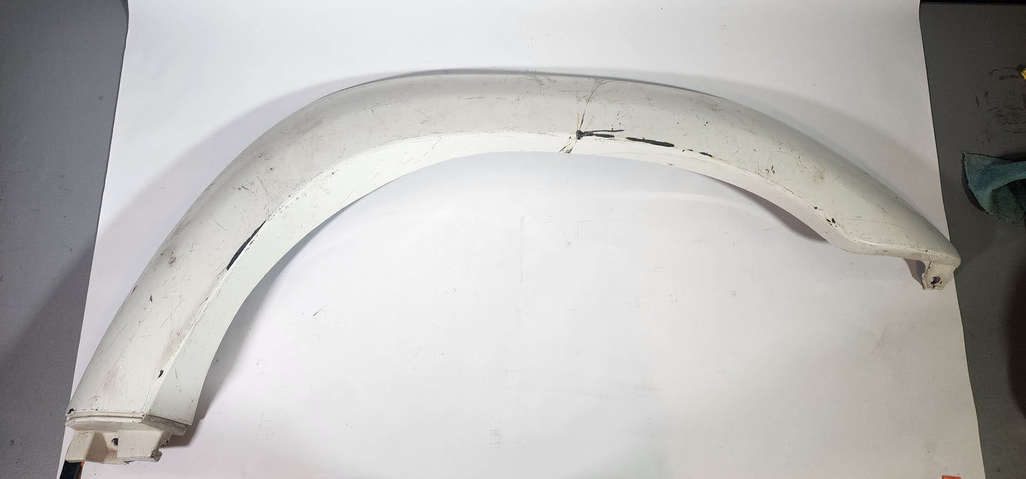 FJ80 Land Cruiser 95-97 Right Front Fender Flare