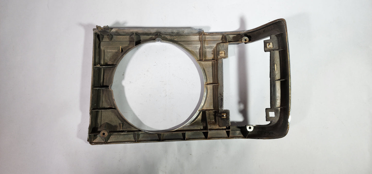 FJ60 Land Cruiser OEM Right Headlight Bezel