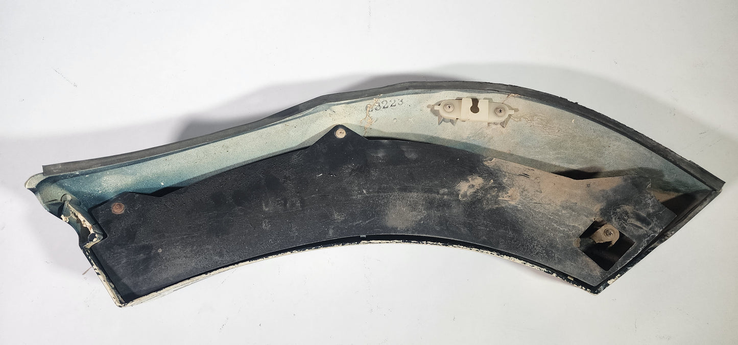 FJ80 Land Cruiser 93-94 Right Rear Door Fender Flare
