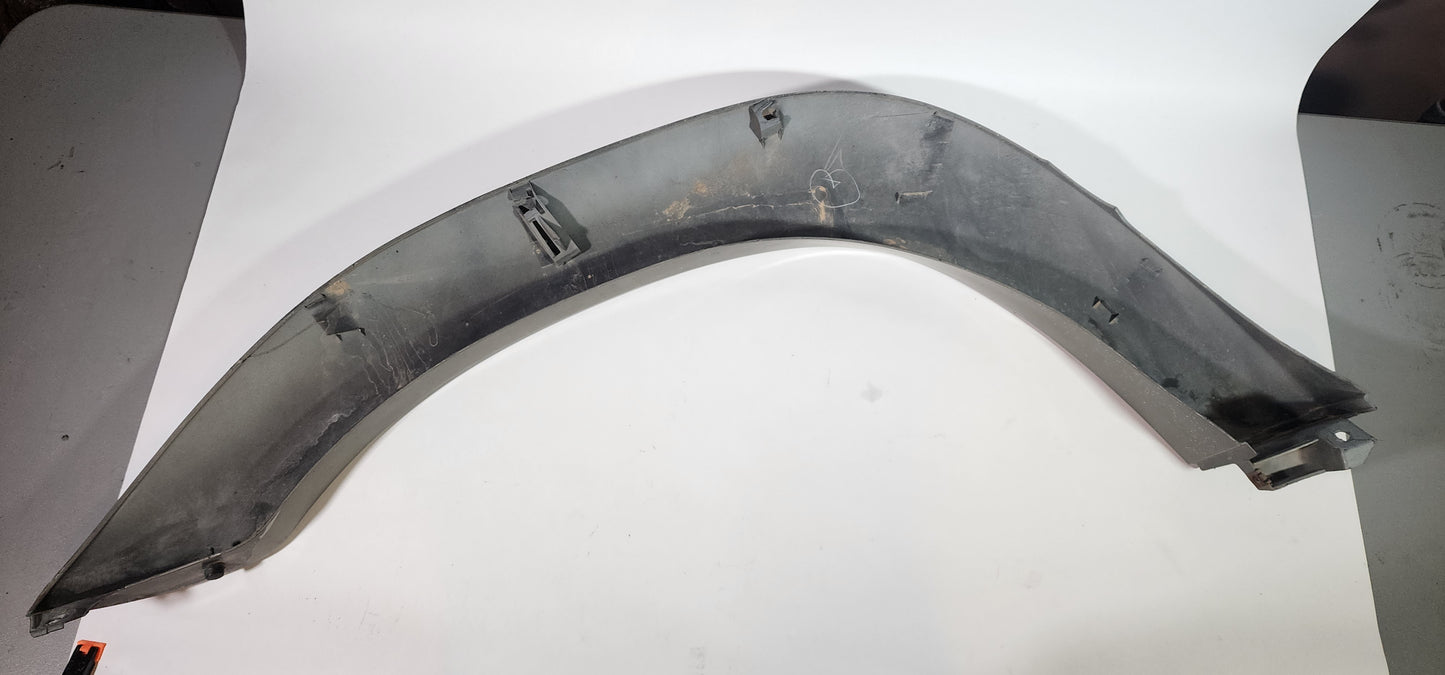 FJ80 Land Cruiser 95-97 Right Front Fender Flare