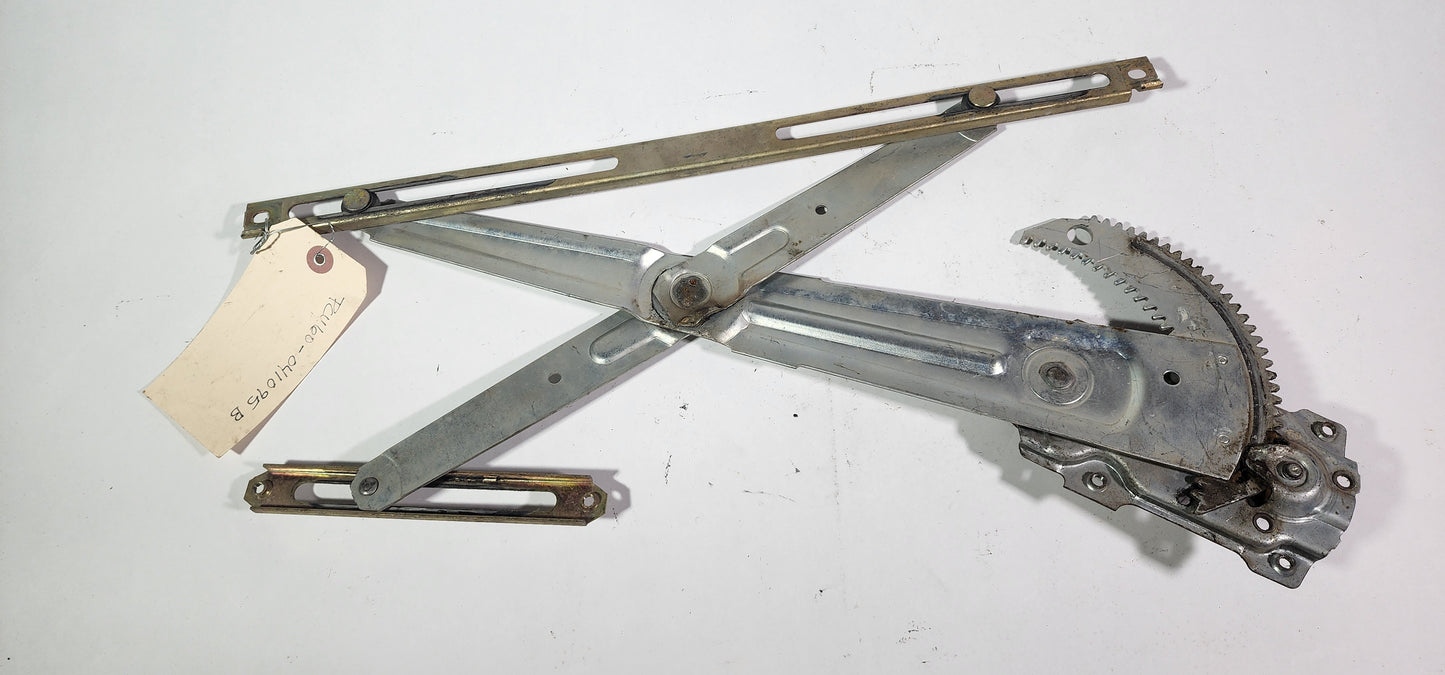 FJ60 Land Cruiser OEM Front Right Window Regulator