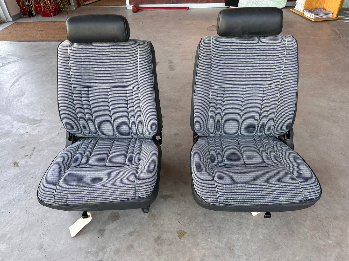Late FJ60/62 Land Cruiser OEM Front Seats