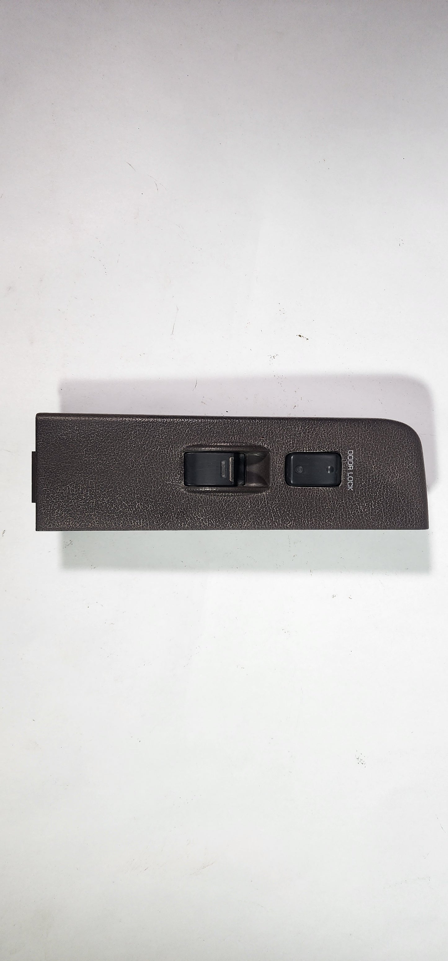 FJ80 Land Cruiser OEM Front Right Door Lock and Window Switch w/ Bezel 74231-60060