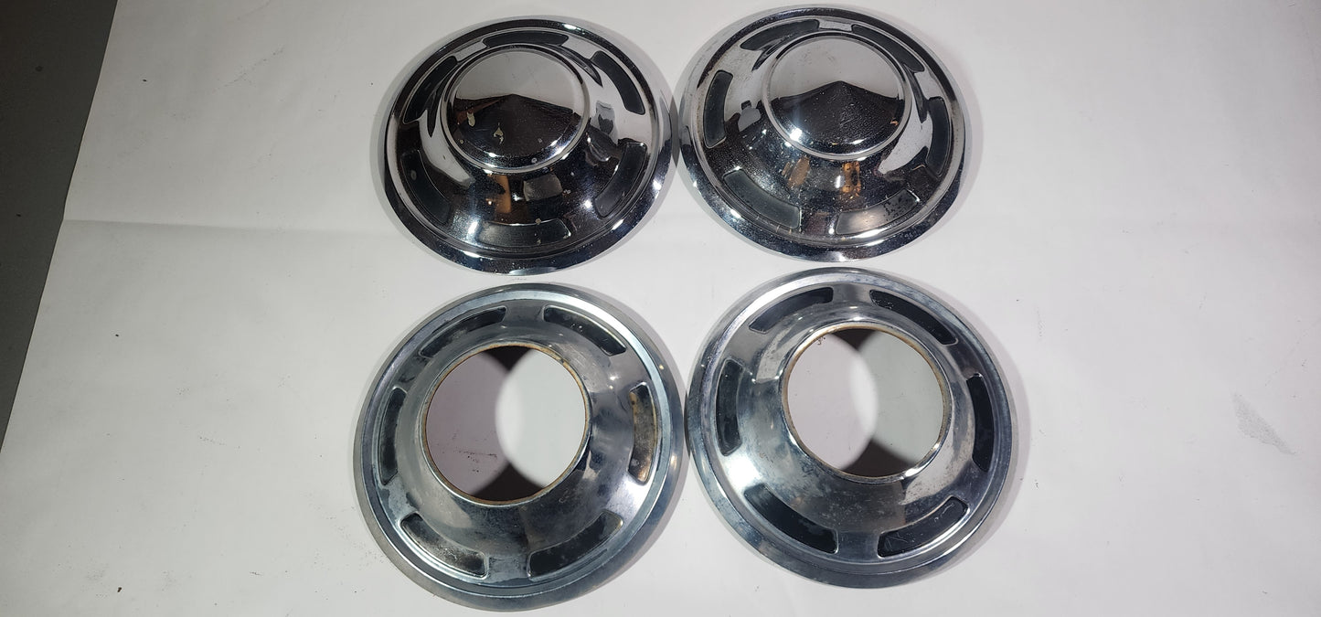 FJ40 Land Cruiser OEM Hub Caps