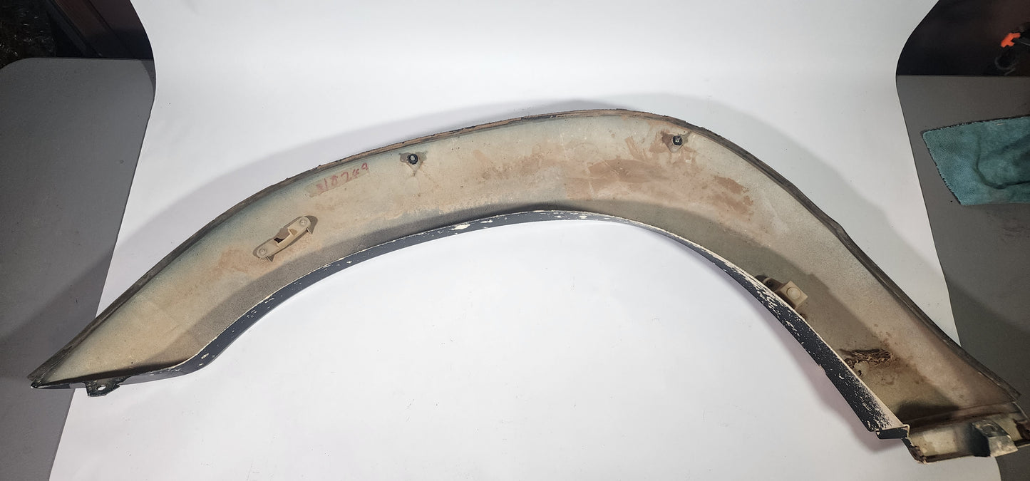 FJ80 Land Cruiser 91-92 Right Front Fender Flare