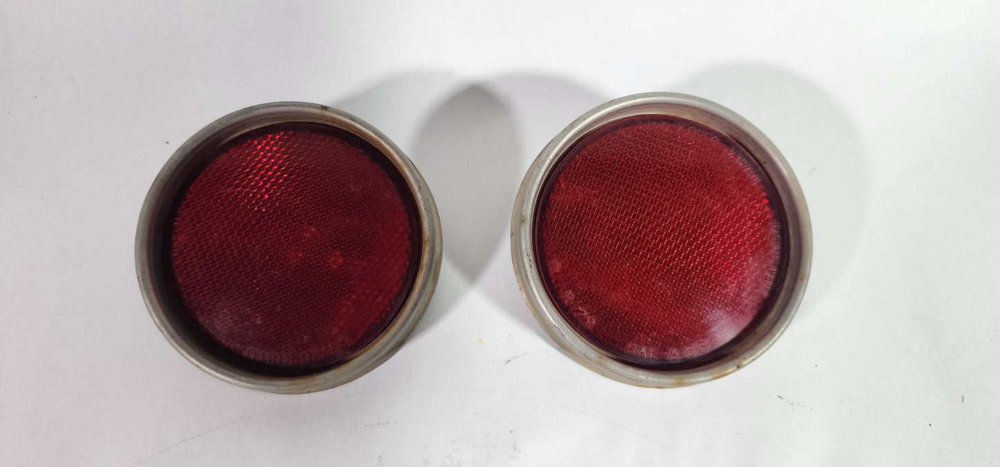 Early Land Cruiser FJ40 Rear quarter panel reflector
