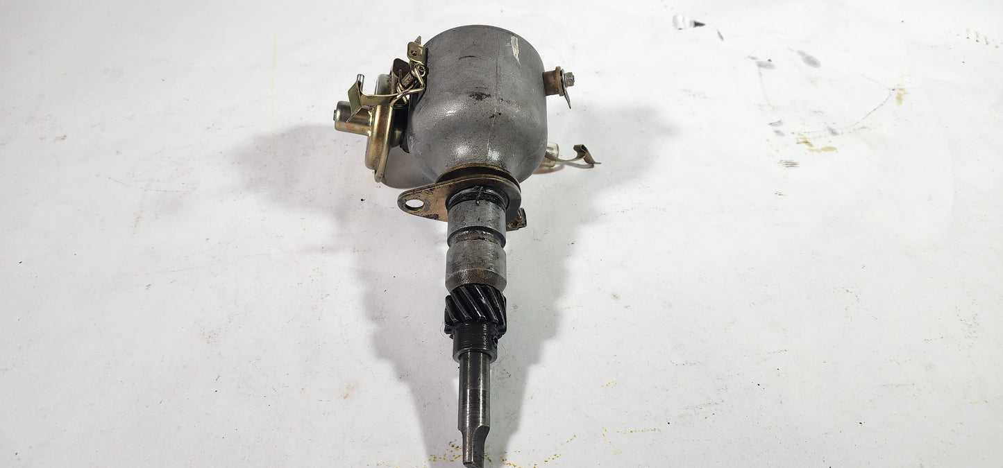 FJ40 Land Cruiser vacuum advance, points type distributer
