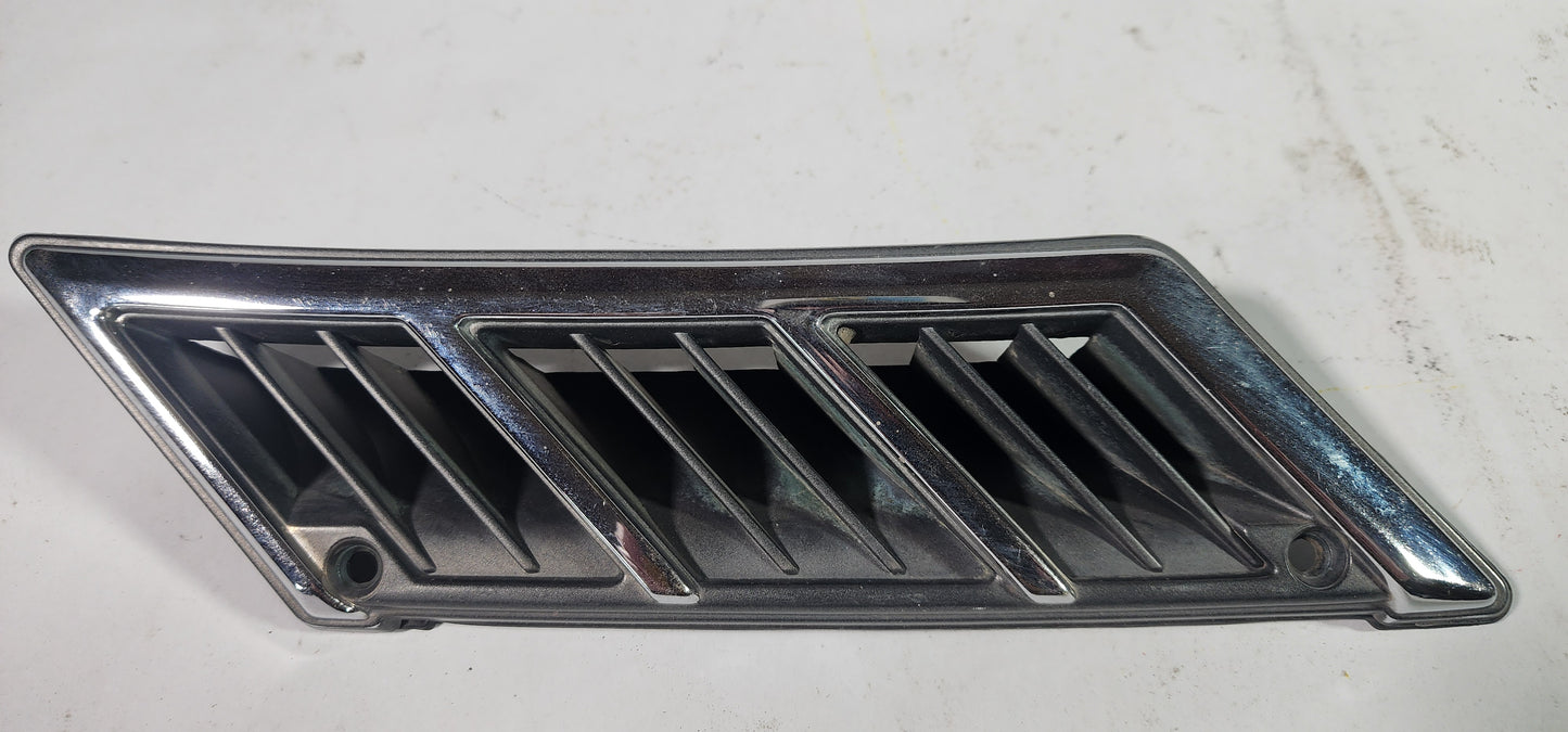 FJ60 Land Cruiser fender vents (pair)