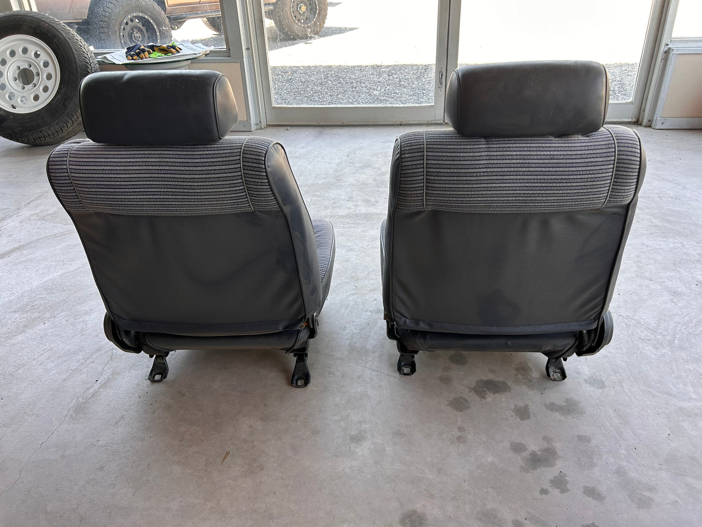 Late FJ60/62 Land Cruiser OEM Front Seats