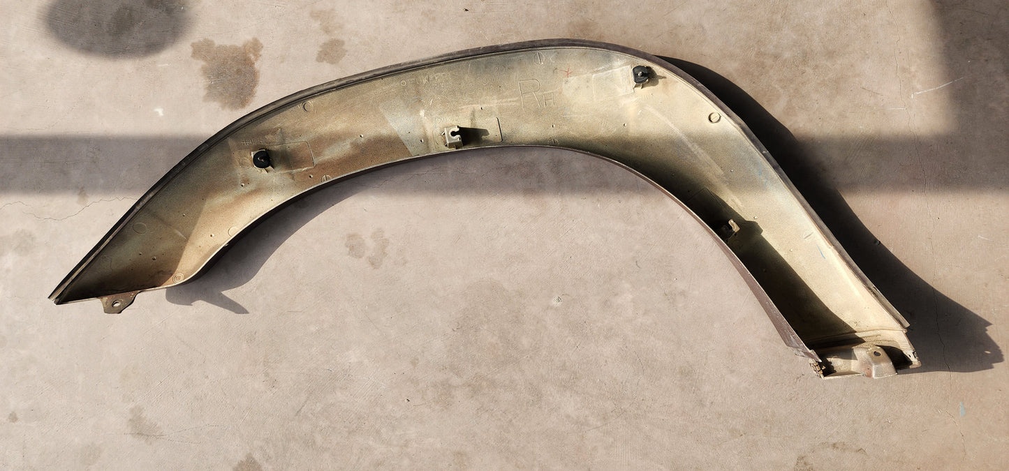 FJ80 Land Cruiser 91-92 Complete Fender Flare Set