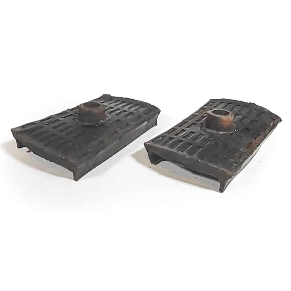 FJ60/FJ62 Used Rear Leaf Spring Isolator Pads