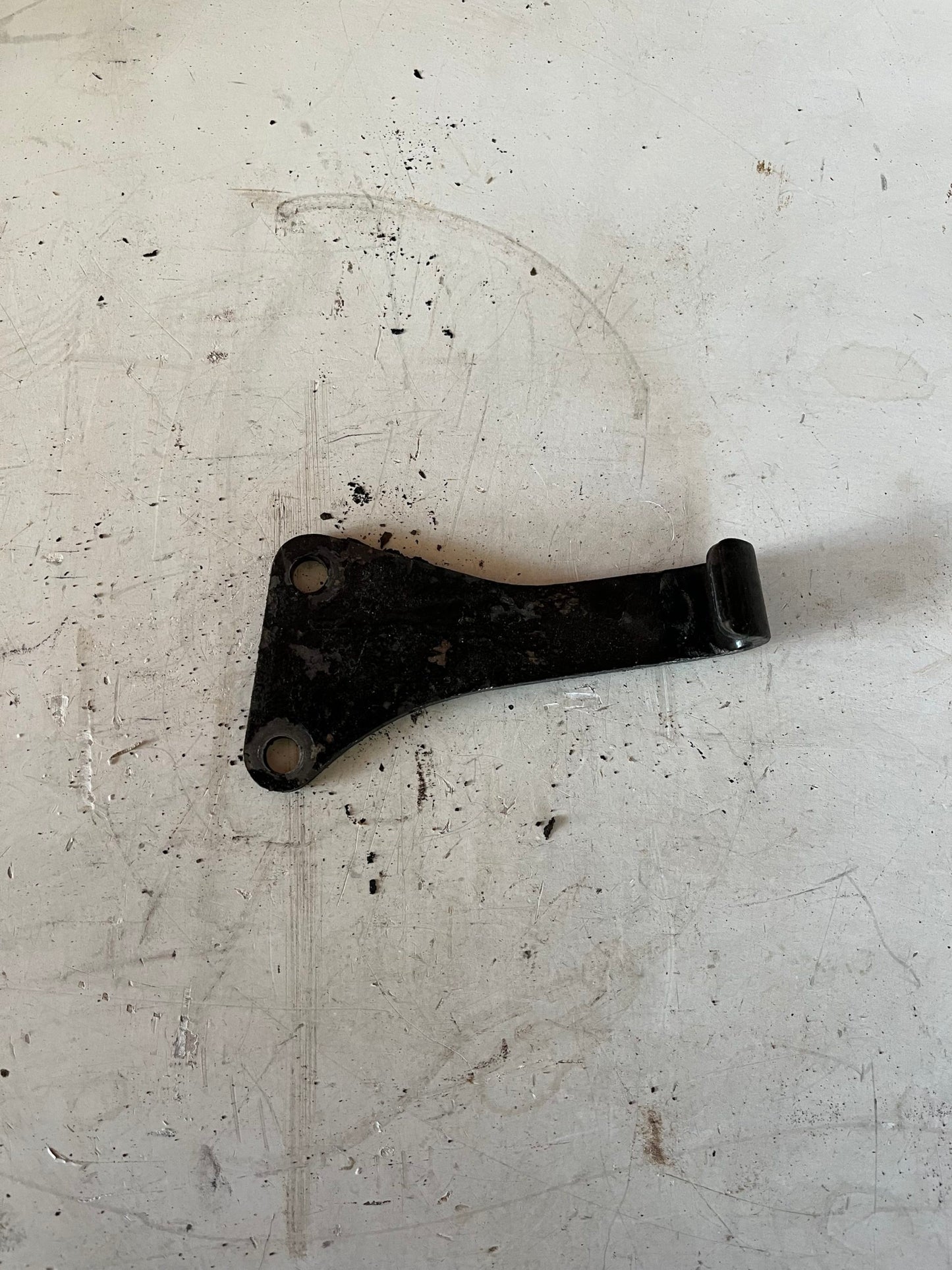 Used 2F Front Lift Hook