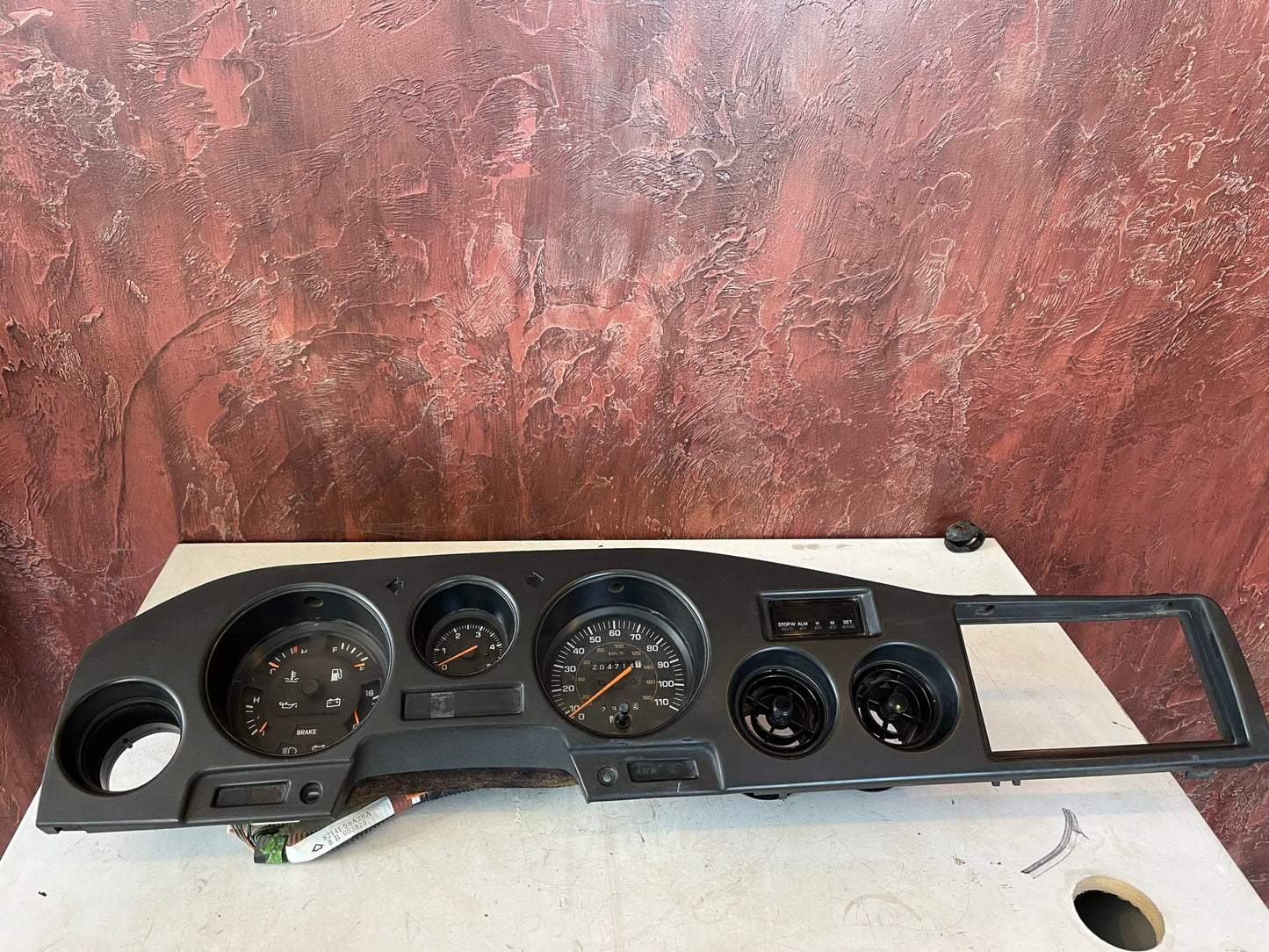 Used FJ62 Dash Assembly