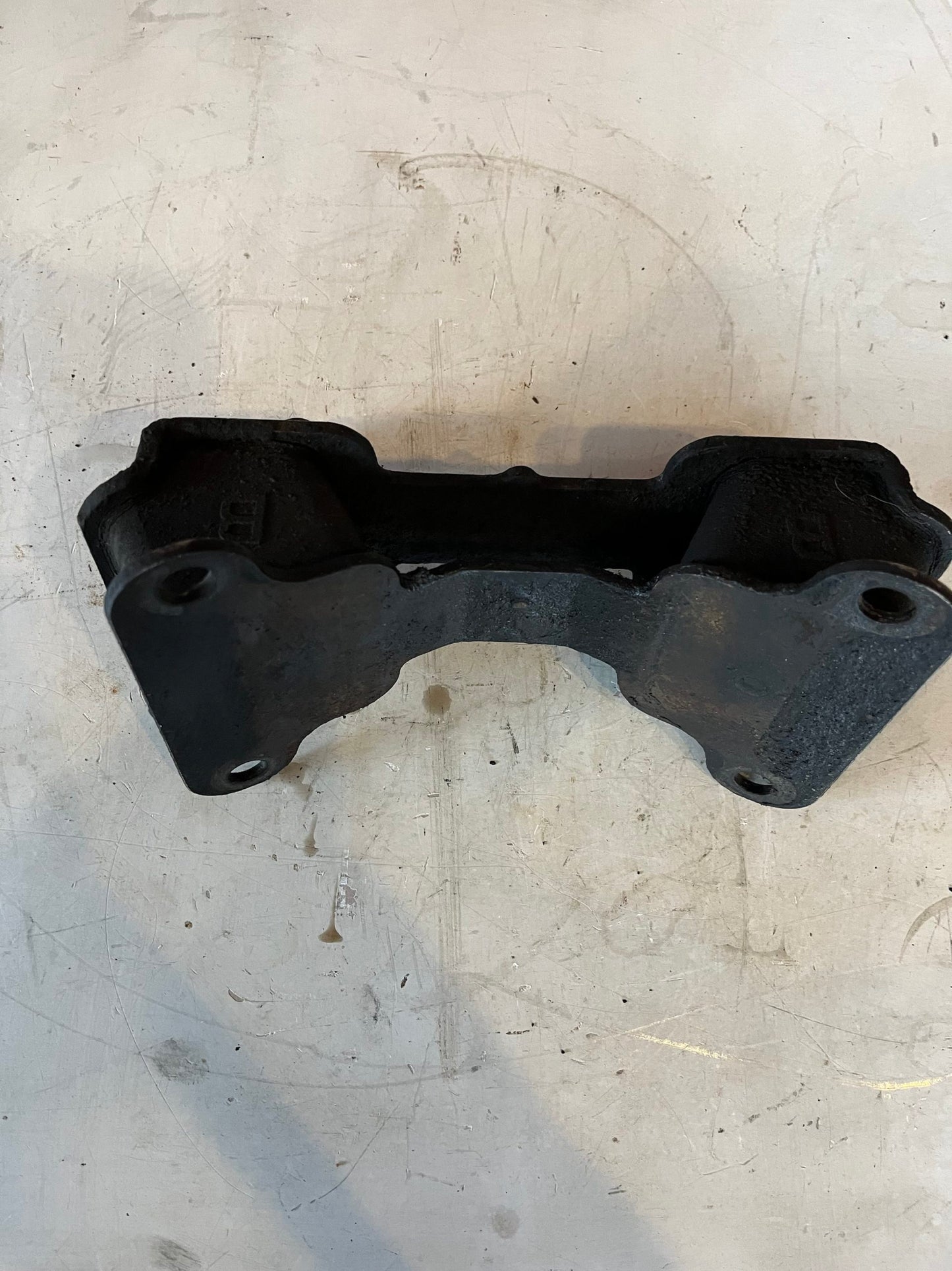 Used FJ60 Transmission Isolator