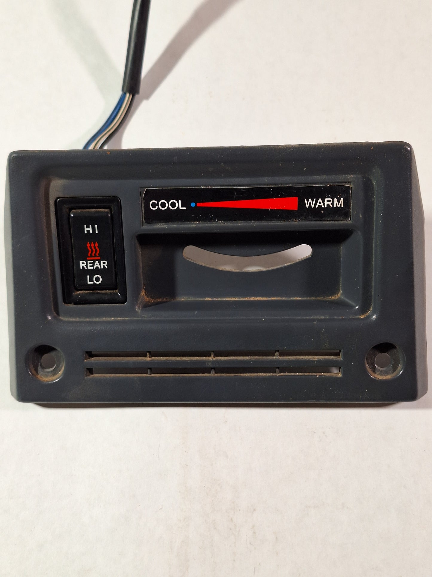 Rear Console Heater Trim