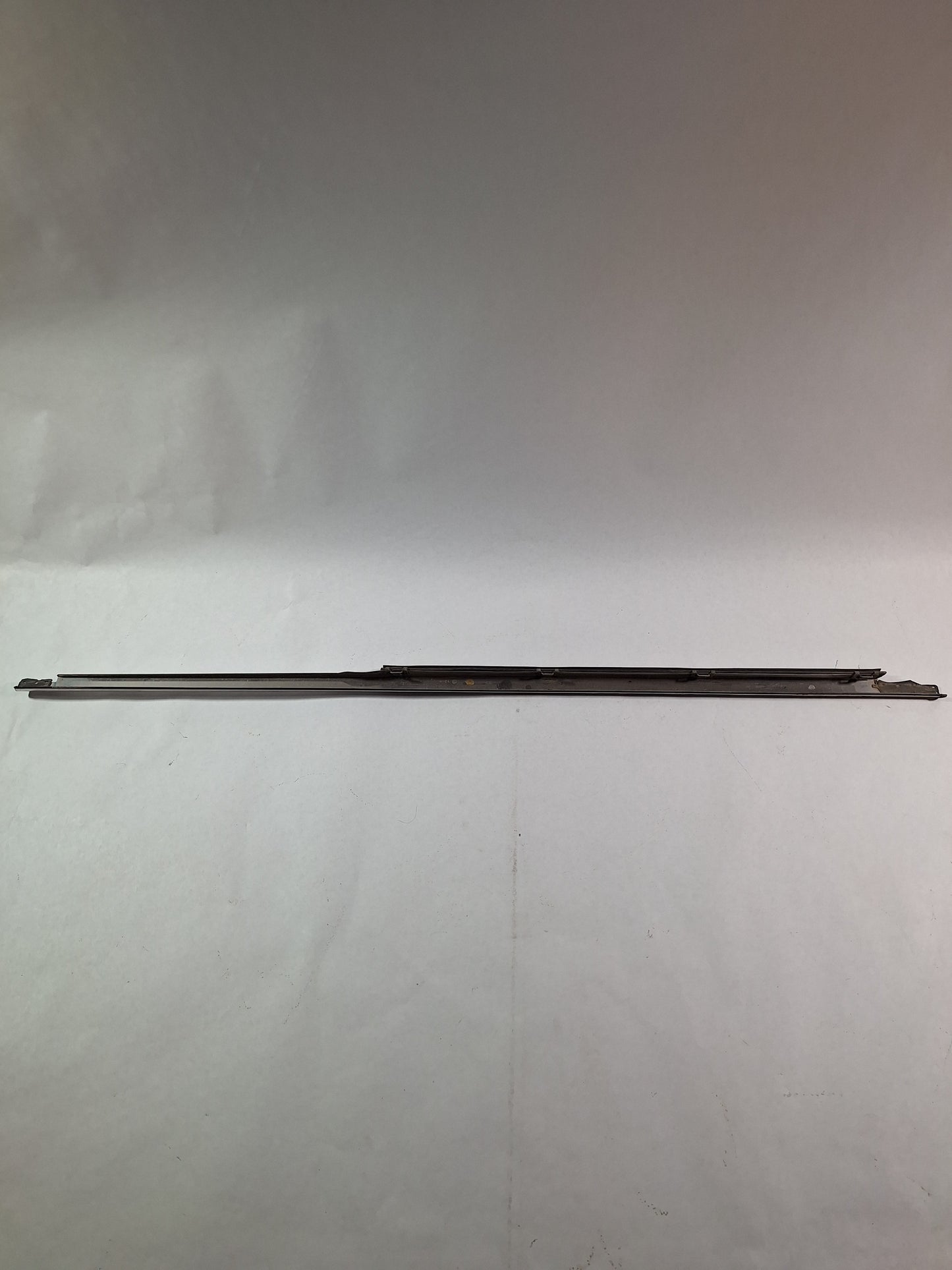 60 Series Right Rear Door Belt Molding