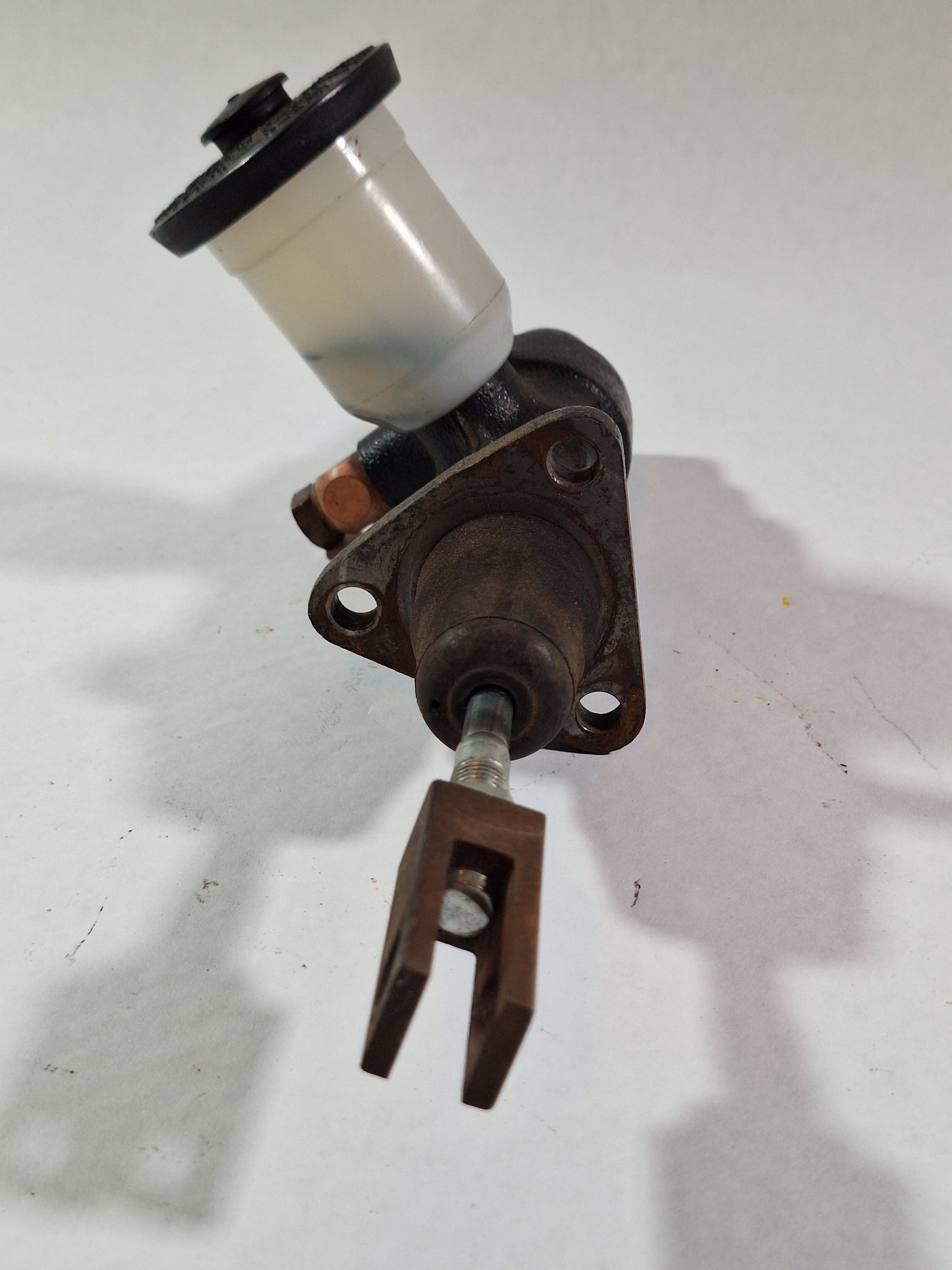 FJ40 Clutch Master Cylinder