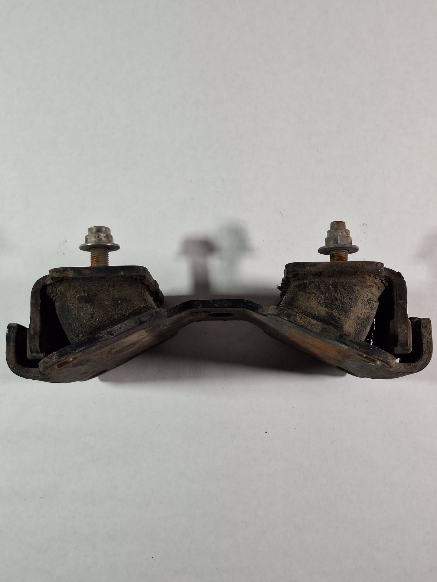 40 Series Rear Trans Mount