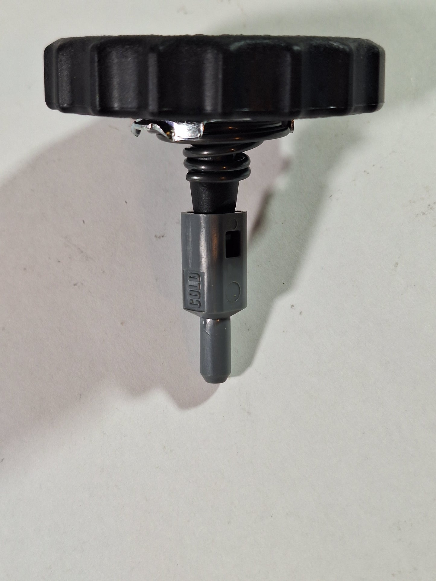 80 Series Power Steering Reservoir Cap 44305-35030
