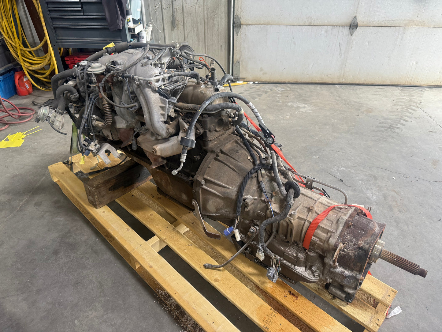 FJ62 3FE Engine / transmission
