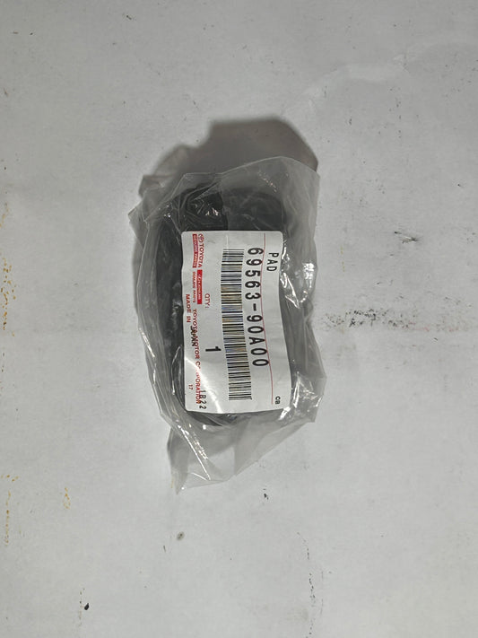 FJ60 FJ62 Back Door Lock Cylinder Pad 69563-90A00