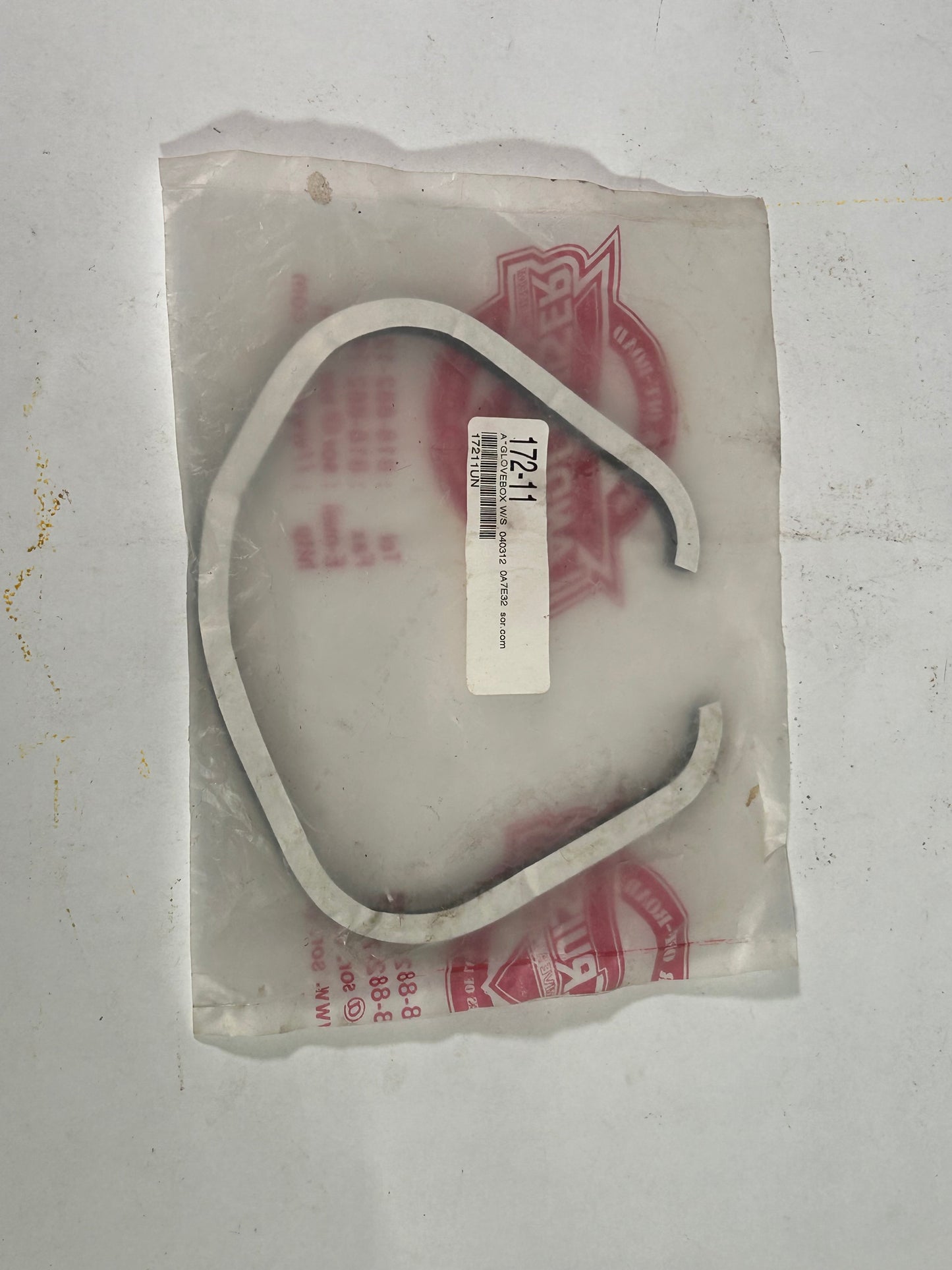 Specter FJ40 Glove Box Wetherstrip 172-11