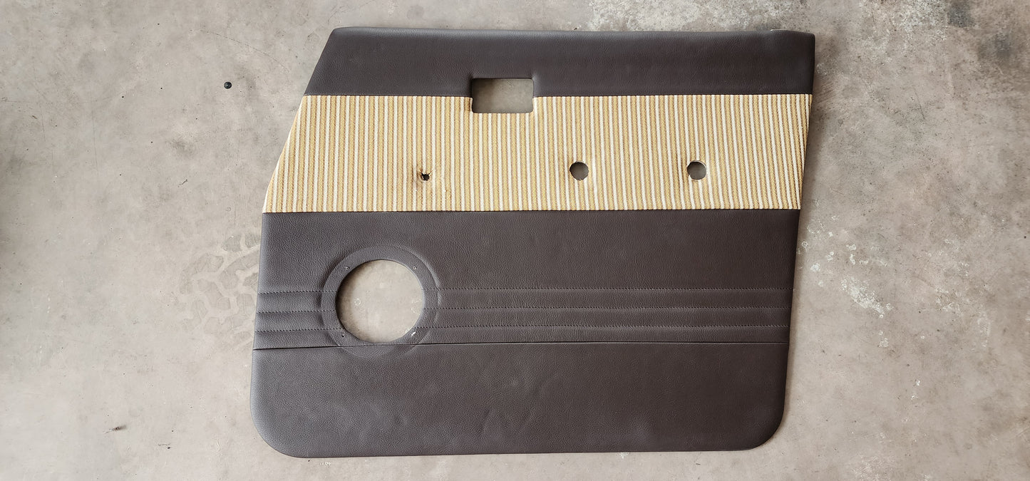 FJ60 Land Cruiser Re-Upholstered Door Panels and New Replica Seat Covers