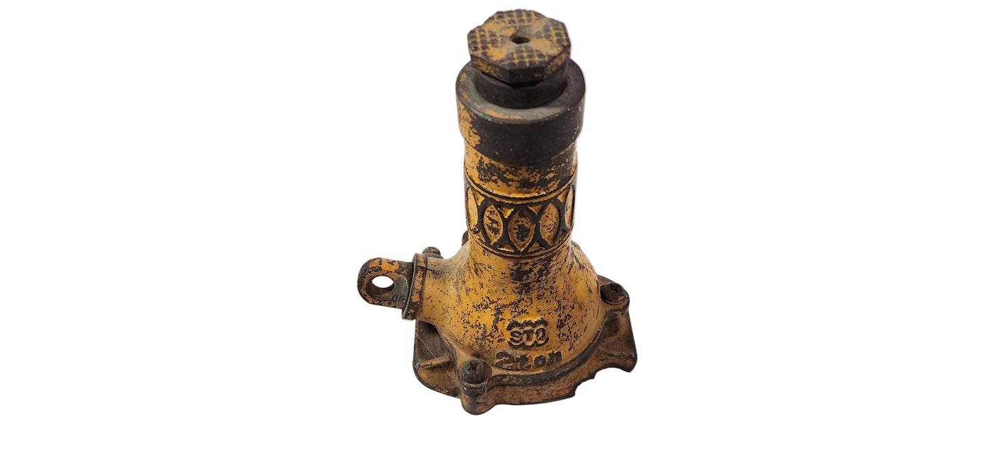 FJ40/55 Land Cruiser OEM Bottle Jack 09110-35011