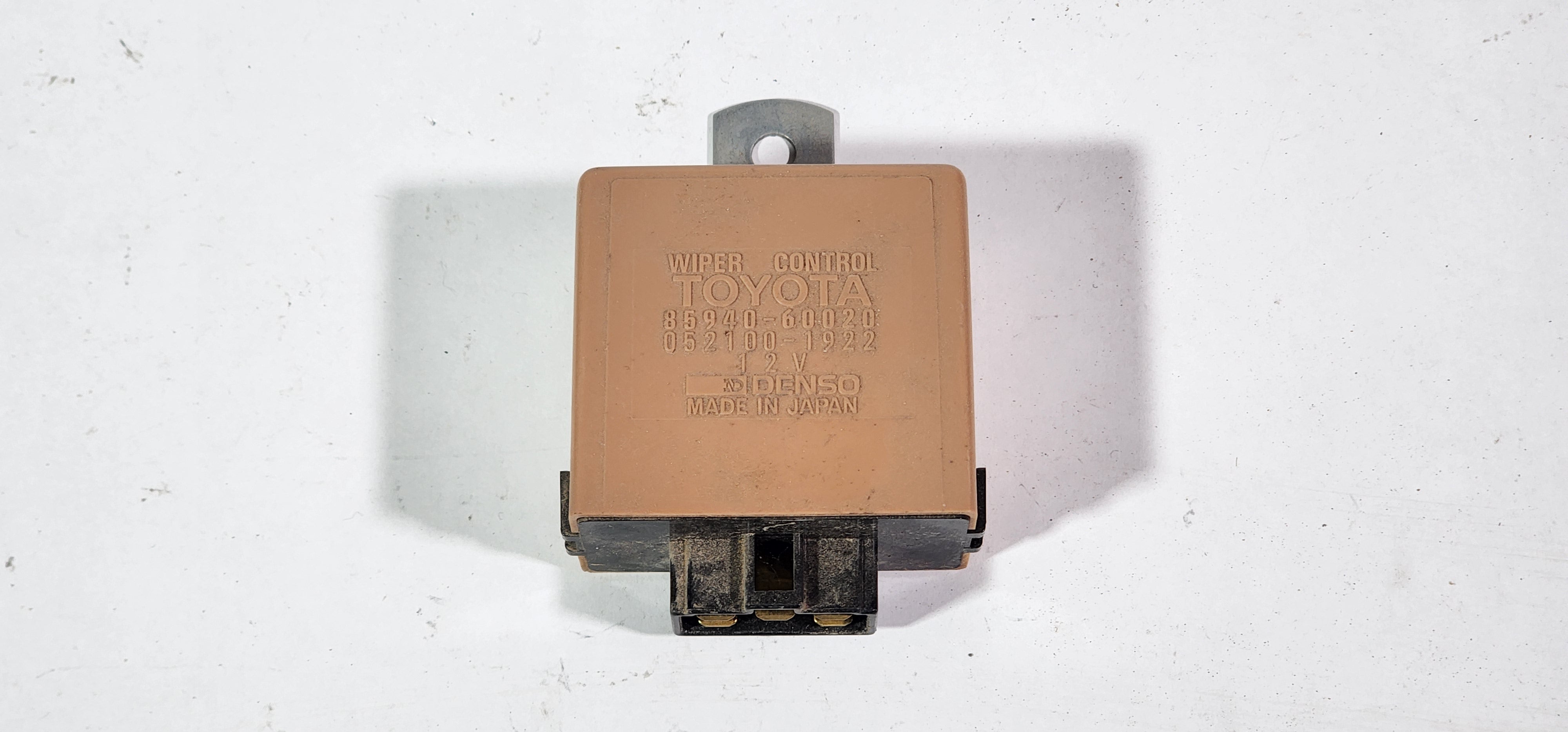 FJ80 Land Cruiser Rear Wiper Relay 85940 60020 – PRLC Parts
