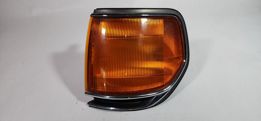 FJ80 Land Cruiser OEM Left Corner Marker Light Assembly