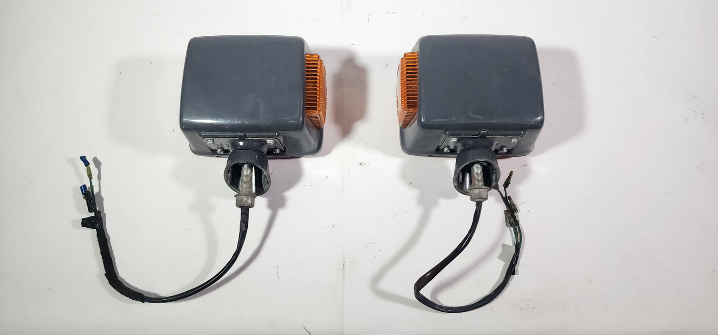 FJ40 Land Cruiser Front Turn Signals