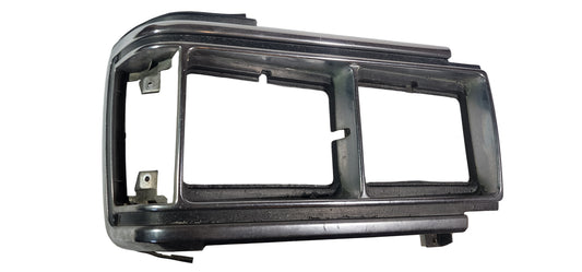 FJ62 Land Cruiser Headlight Bezel (Right) 53131 90A05