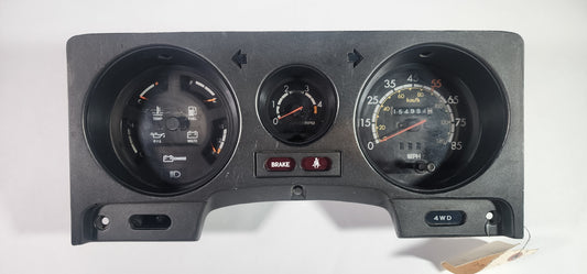 FJ60 Land Cruiser gauge cluster with trim