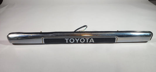 FJ60 FJ62 Land Cruiser rear emblem license plate light