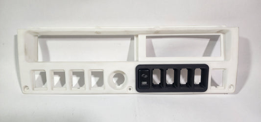 3D Printed FJ60 Ash Tray Switch Bezel