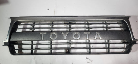 Early FJ80 Land Cruiser Grill (90-95)